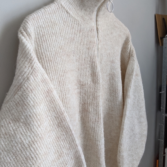 H&M wool and alpaca blend knit - Picture 5 of 5
